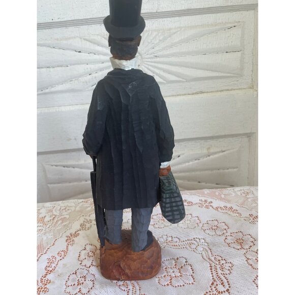 Vintage Folk Art Carved Wood Distinguished Man With Top Hat Umbrella Suitcase - Picture 12 of 14